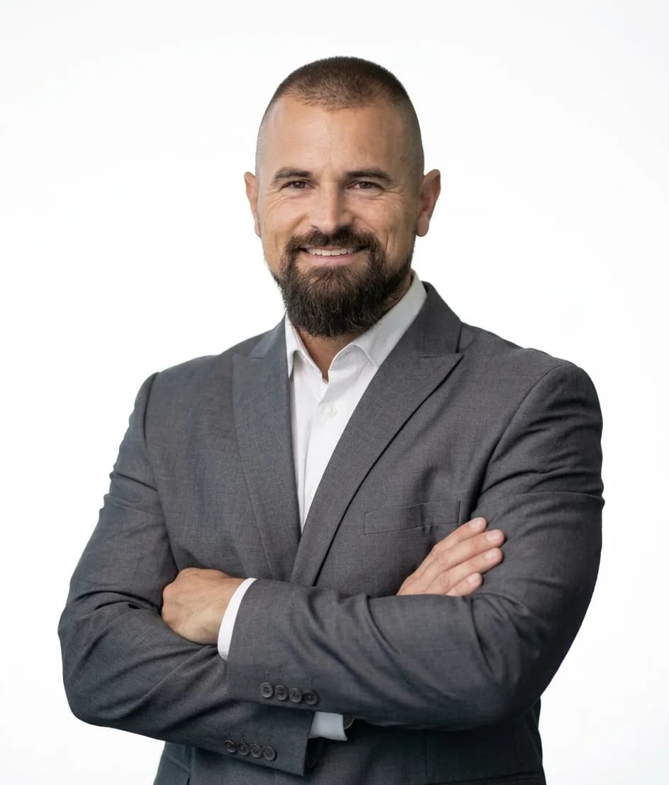 Simon Péter Levente